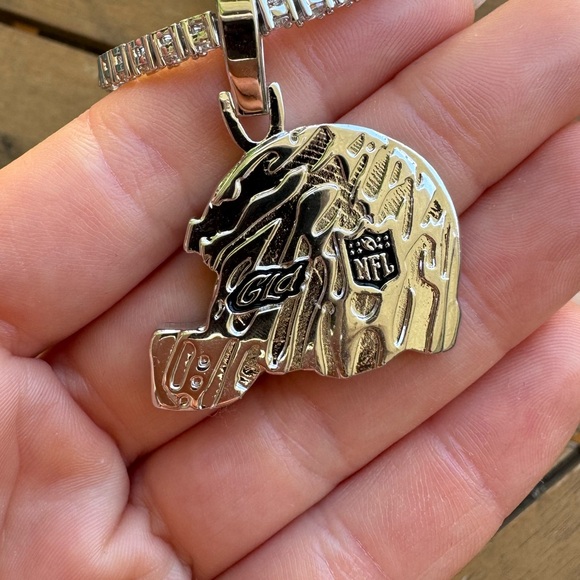 Cleveland Browns CZ Pendant (chain not included) - Picture 3 of 3